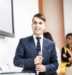 switch_on_your_creativity_2015_ph-c2aecamiecri-grafica035